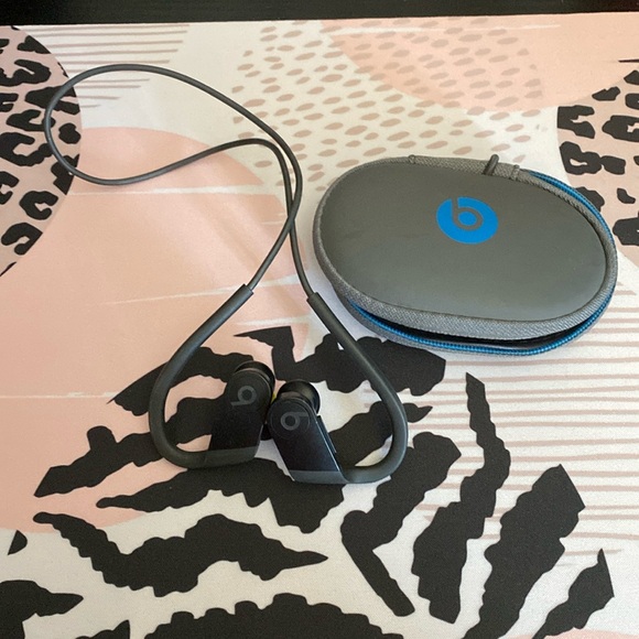 Beats wireless headphones